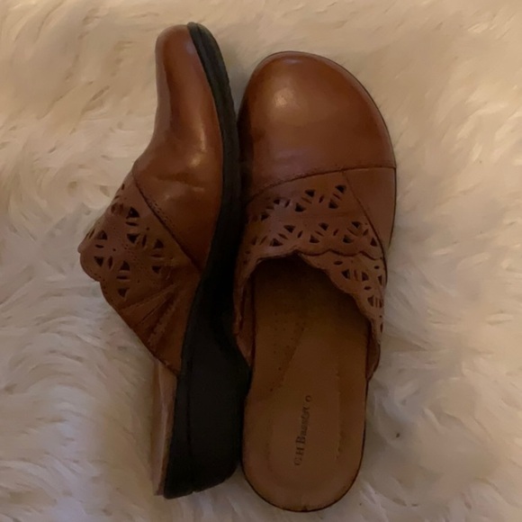 G.H. & Co Women Effie Leather Clogs Size 9 - Picture 4 of 7